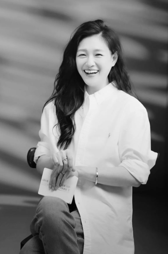 杂志采访